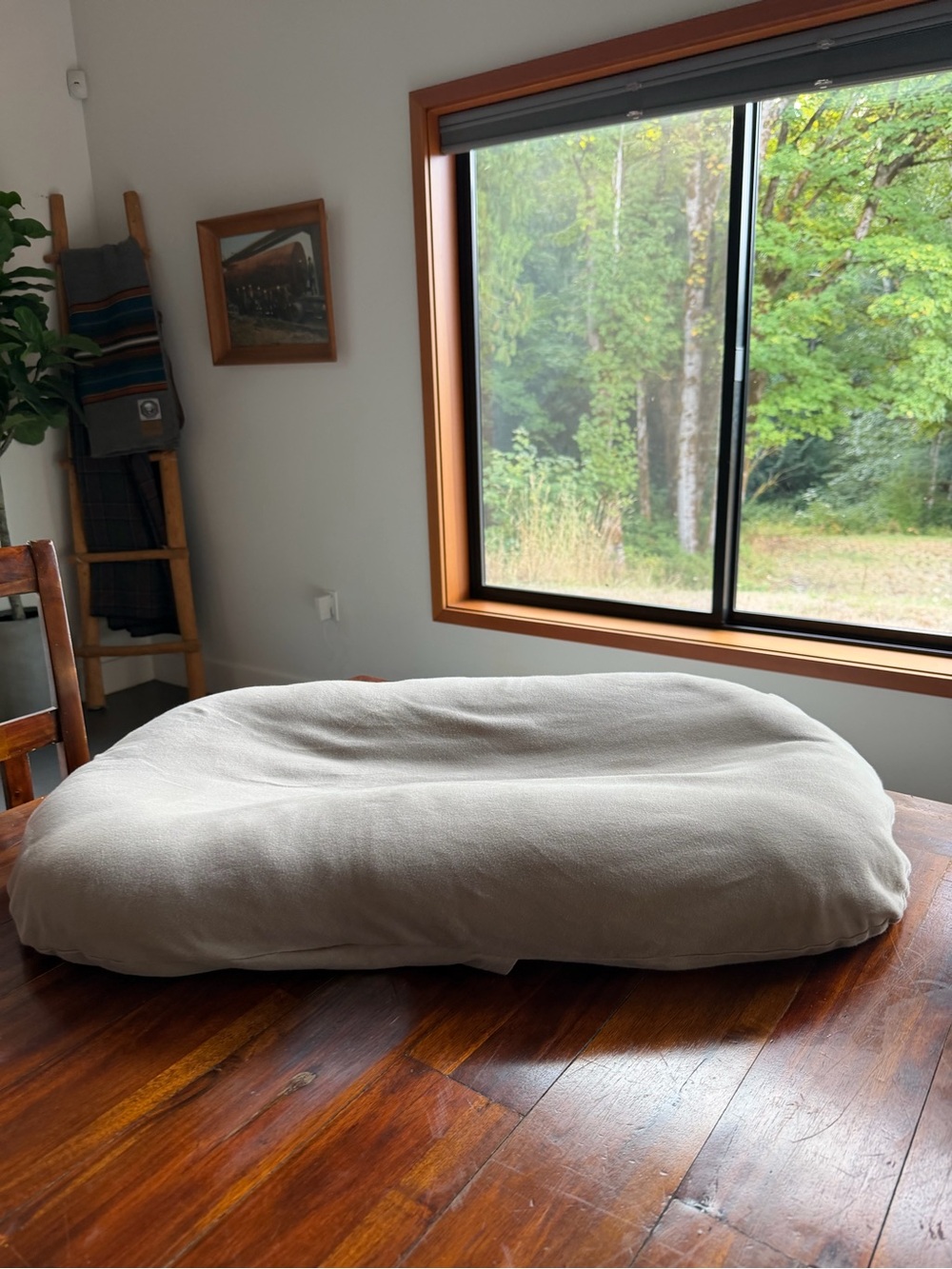 Snuggle me lounger
